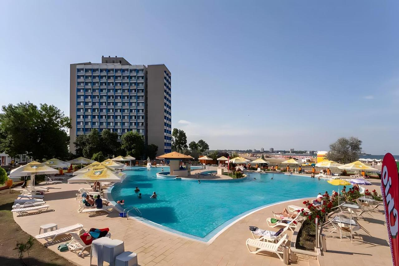Hotel Aquapark Balada Saturn Mangalia Exterior photo